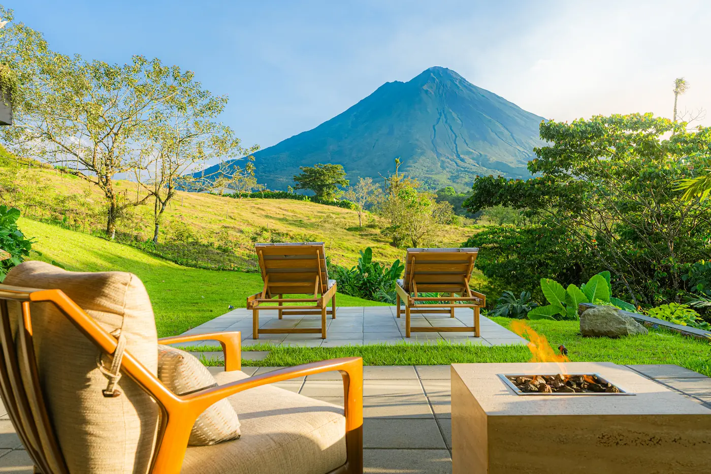 Villa Cala at Villas Jawara, luxury villa in La Fortuna with Arenal Volcano view