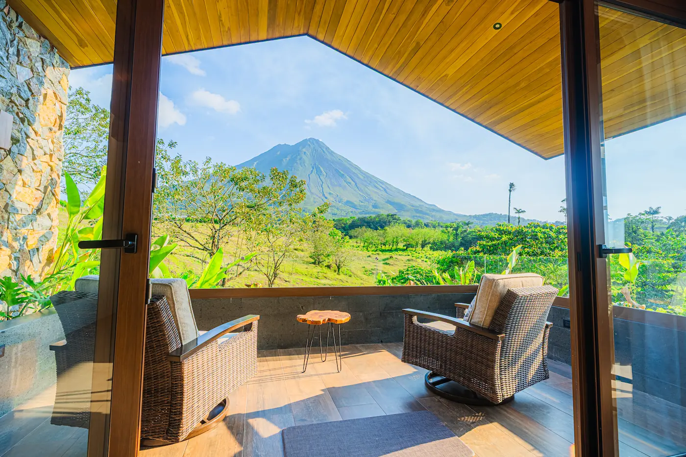 Villa Cala at Villas Jawara, luxury villa in La Fortuna with Arenal Volcano view