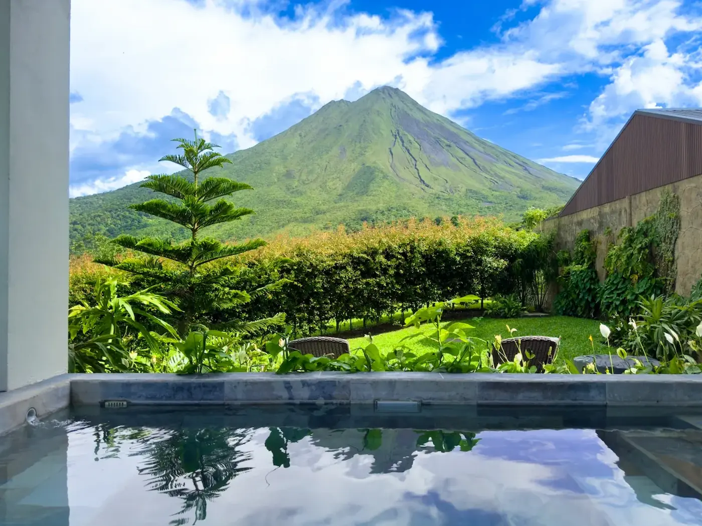 Villa Ginger at Villas Jawara, luxury villa in La Fortuna with Arenal Volcano view